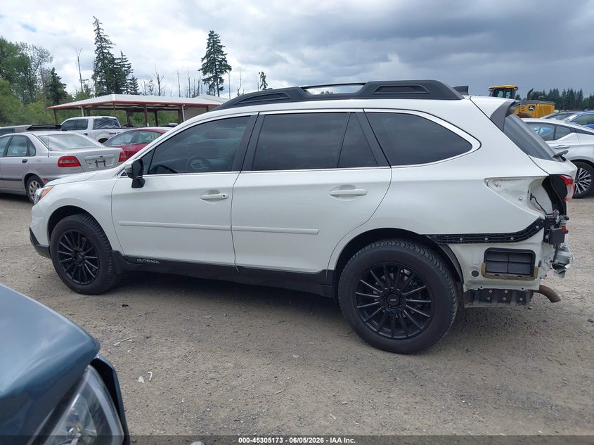 4S4BSANC2H3322754 2017 Subaru Outback 2.5 white