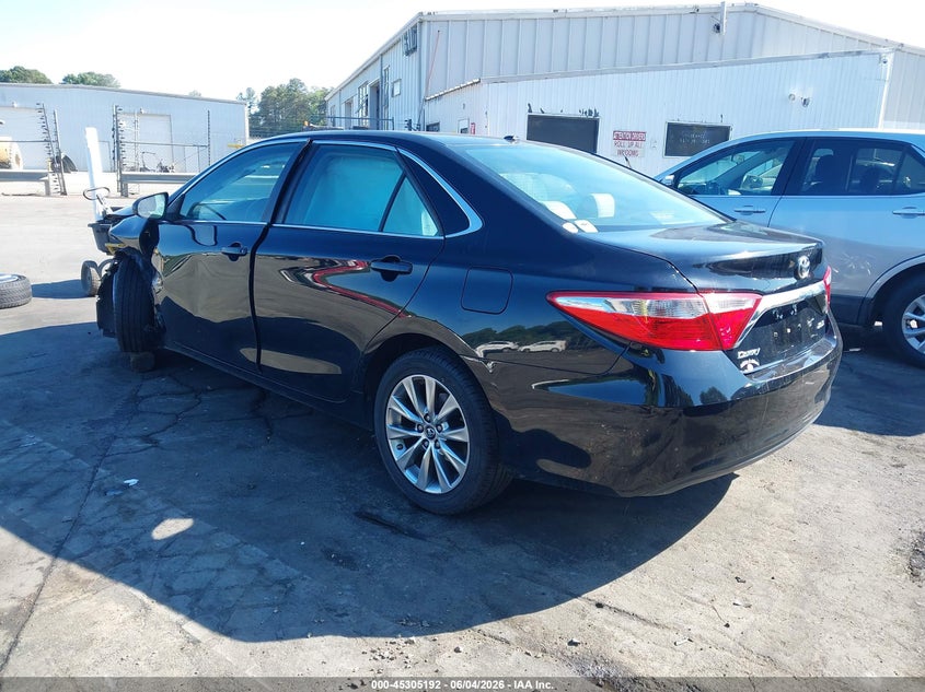 Vin: 4t1bf1fkxhu703322, lot: 45803055, toyota camry xle 20173