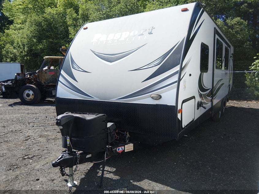 2018 KEYSTONE RV PASSPORT auction photo 2