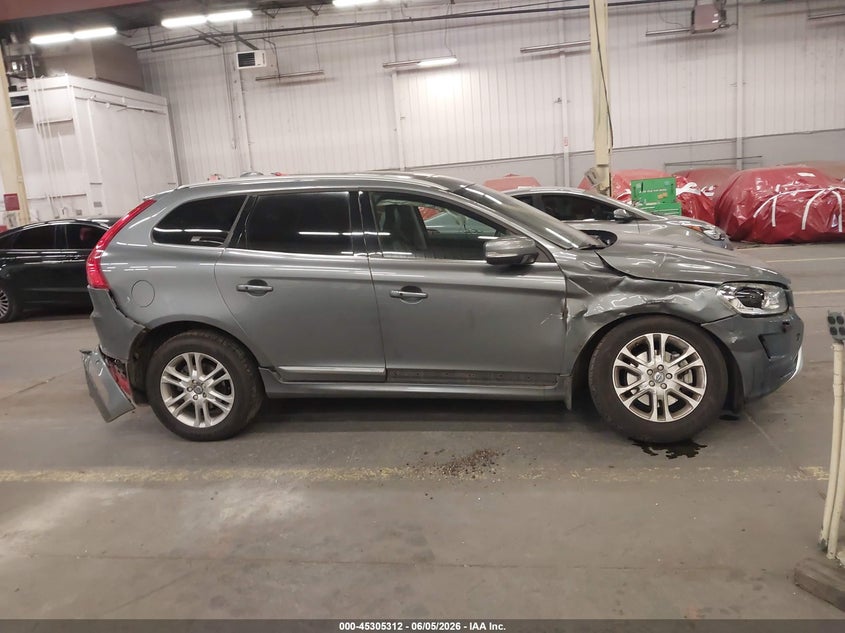 VOLVO XC60 - zdjęcie 13