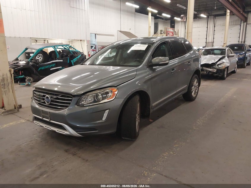 VOLVO XC60 - zdjęcie 2