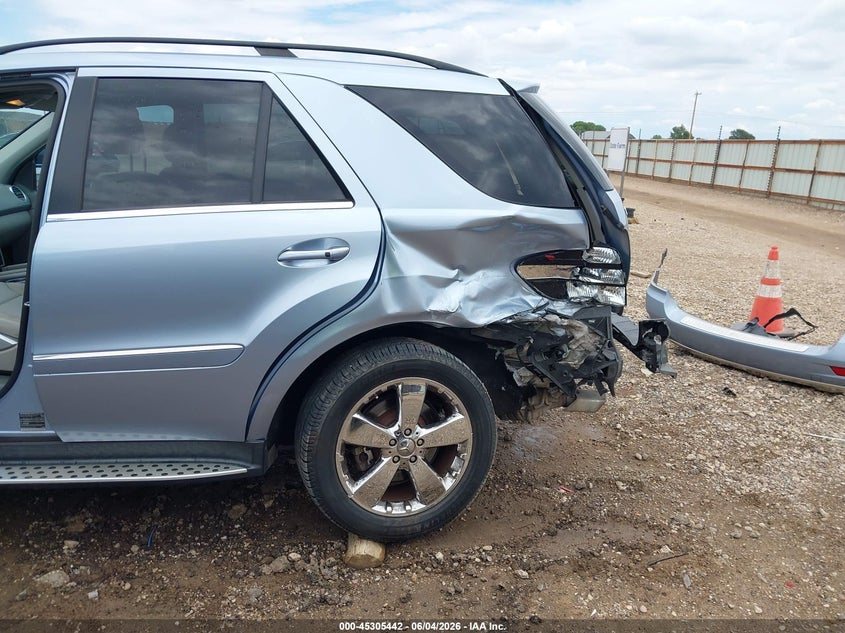 2010 Mercedes-Benz Ml 350 4Matic VIN: 4JGBB8GB6AA572027 Lot: 45305442