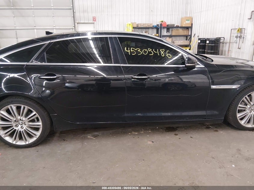 2013 Jaguar Xj Xjl Portfolio VIN: SAJWA2GB1DLV52364 Lot: 45305486