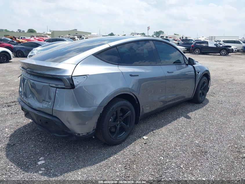 2026 Tesla Model Y(VIN: 7SAYGDEE8TA678690
