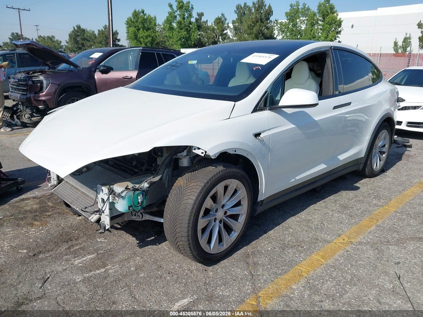 Vin: 5yjxcde20hf055679, lot: 45803439, tesla model x 100d/75d/90d 20172
