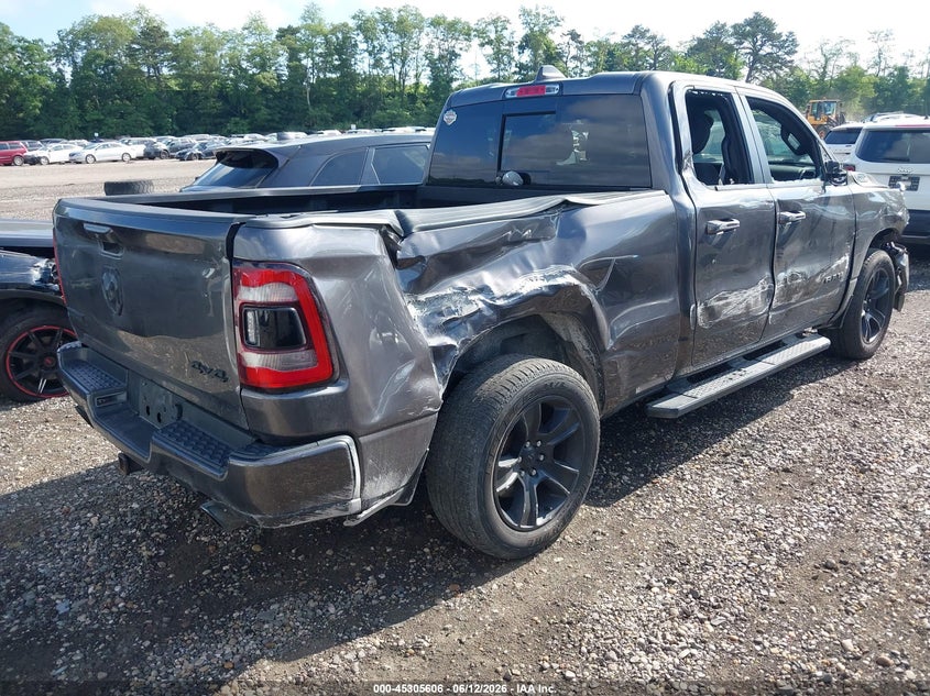 2021 RAM 1500 auction photo 4
