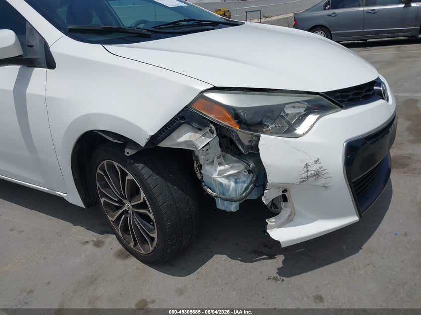2015 TOYOTA COROLLA auction photo 6