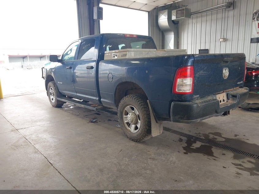 Vin: 3c6ur5cj0mg656619, lot: 45803573, ram 2500 tradesman  4x4 6'4 box 20213