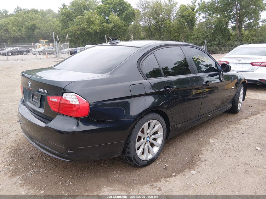 Vin: wbapk7c5xbf083362, lot: 45803671, bmw 328i xdrive 20114