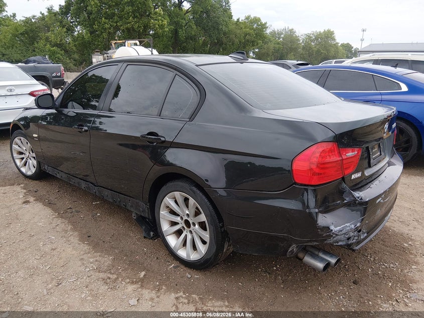 2011 BMW 328I auction photo 6