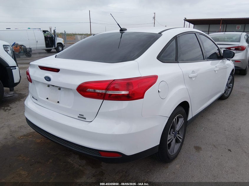Vin: 1fadp3fexjl312544, lot: 45803721, ford focus se 20184