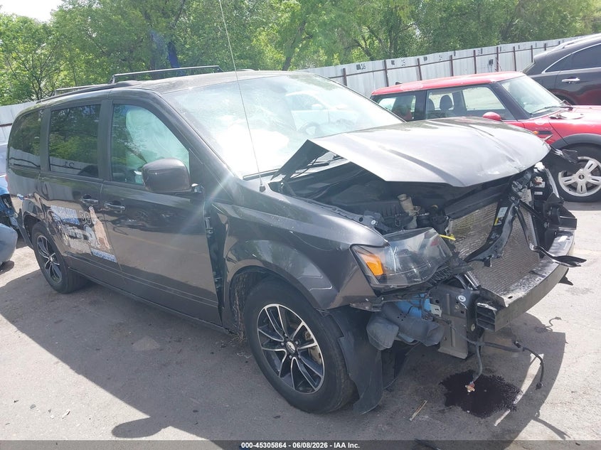 Vin: 2c4rdgegxkr663501, lot: 45803727, dodge grand caravan gt 2019 img_1