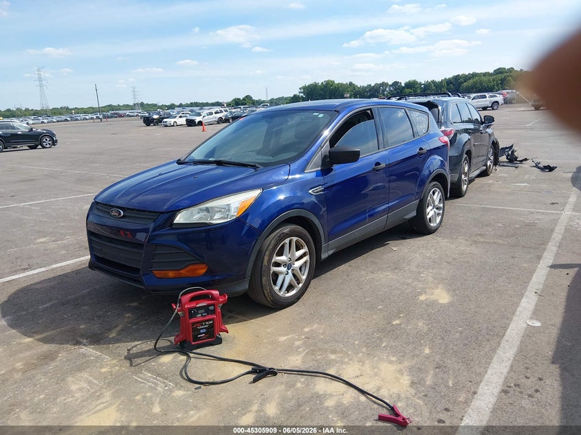 Vin: 1fmcu0f75fua62982, lot: 45803772, ford escape s 20152