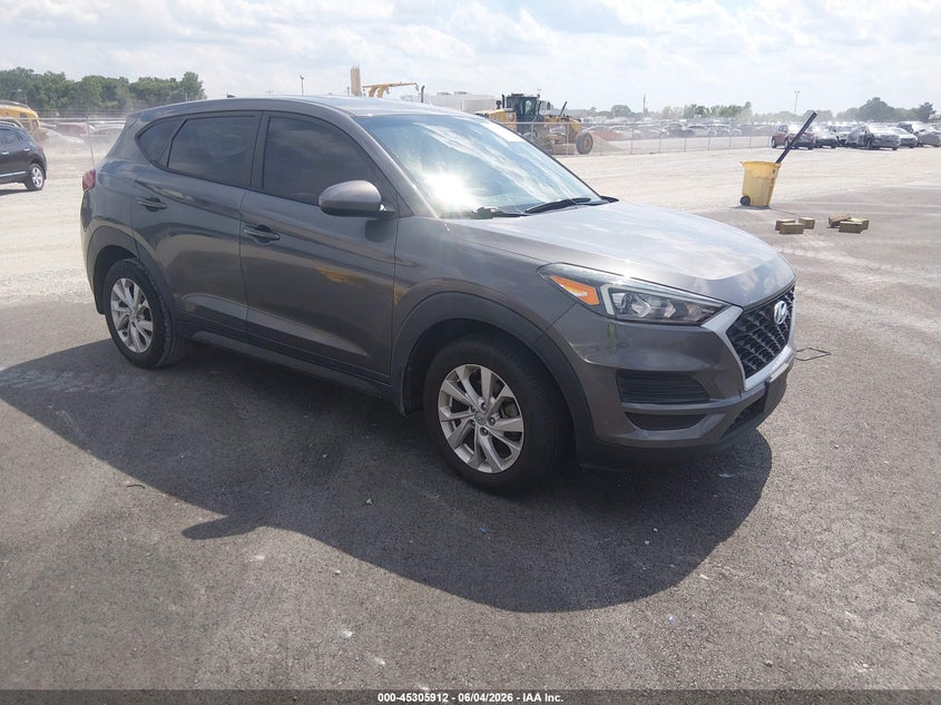 Vin: km8j23a45mu326288, lot: 45803775, hyundai tucson se 2021 img_1