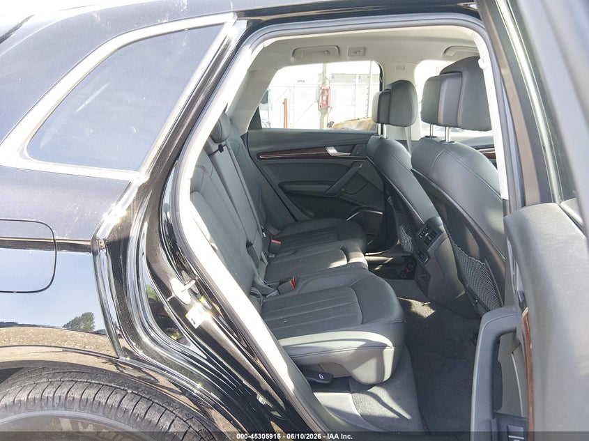 2020 Audi Q5 Premium 45 Tfsi Quattro S Tronic VIN: WA1ANAFY5L2057290 Lot: 45305916