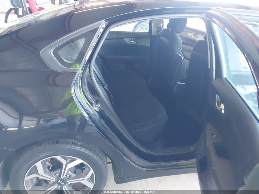 2021 KIA FORTE SEDAN 2.0L I-4 DOHC, VVT, 147HP