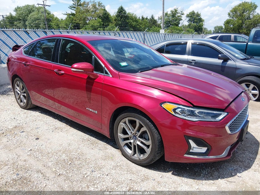 Vin: 3fa6p0ru7kr265941, lot: 45803896, ford fusion hybrid titanium 2019 img_1