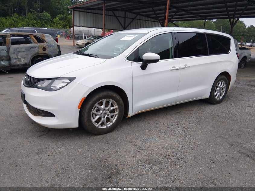 Vin: 2c4rc1cg0pr615628, lot: 45803931, chrysler voyager lx 20232