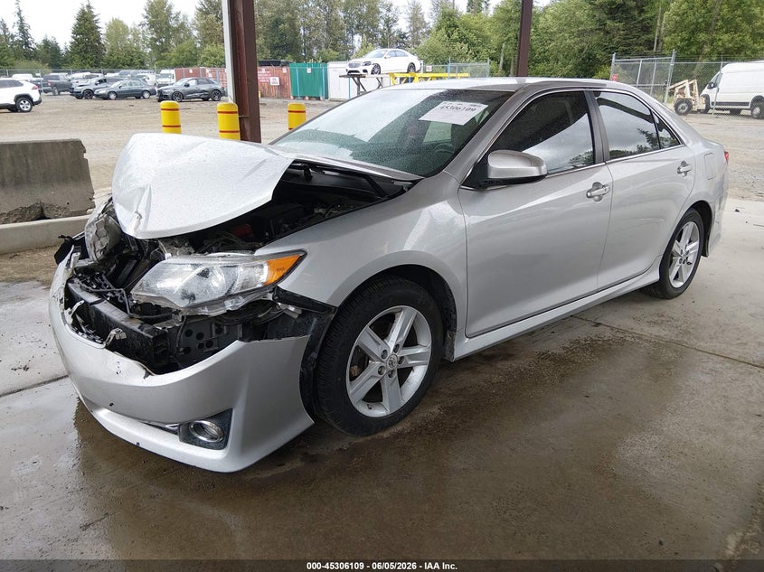 2012 TOYOTA CAMRY auction photo 2