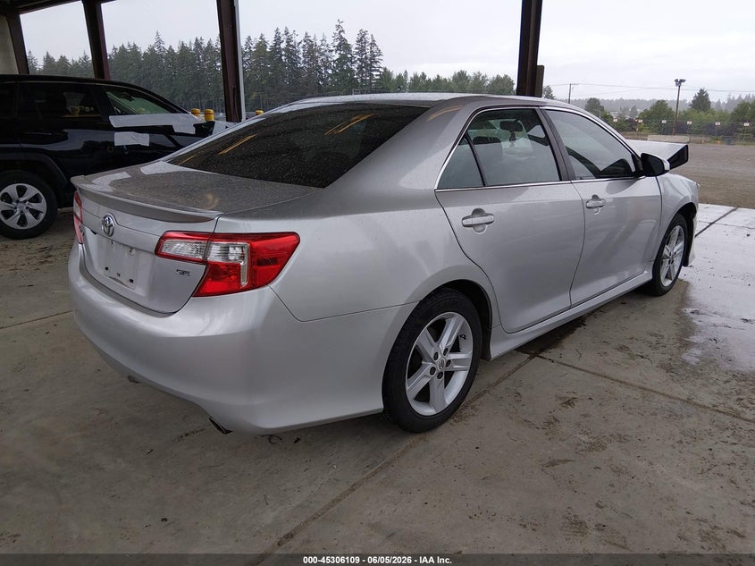 2012 TOYOTA CAMRY auction photo 4