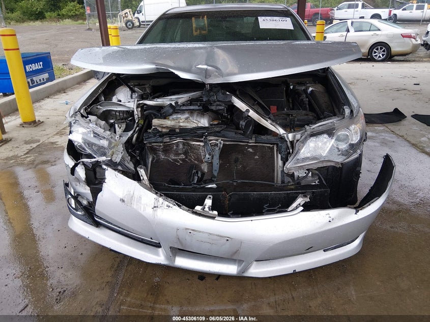 2012 TOYOTA CAMRY auction photo 6