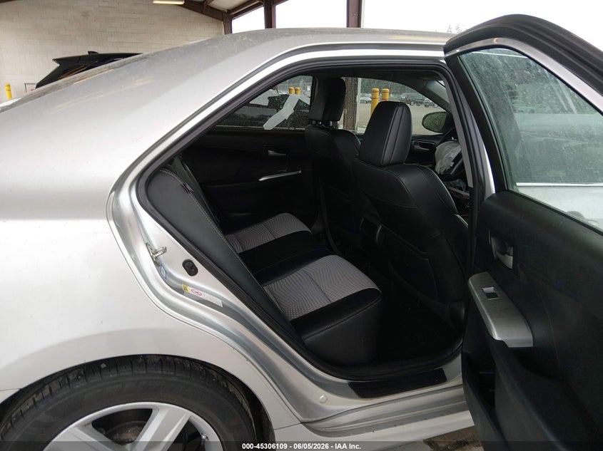 2012 TOYOTA CAMRY auction photo 8