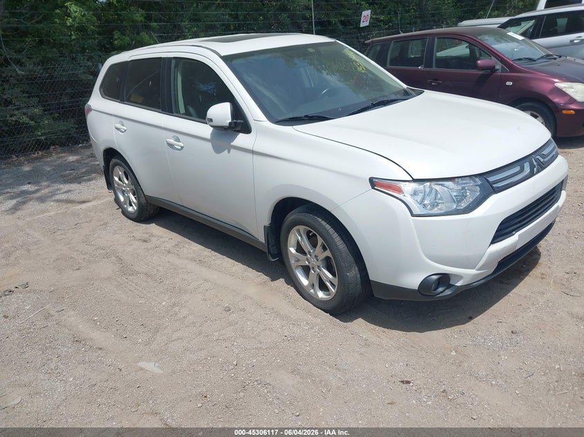 2014 Mitsubishi Outlander Se