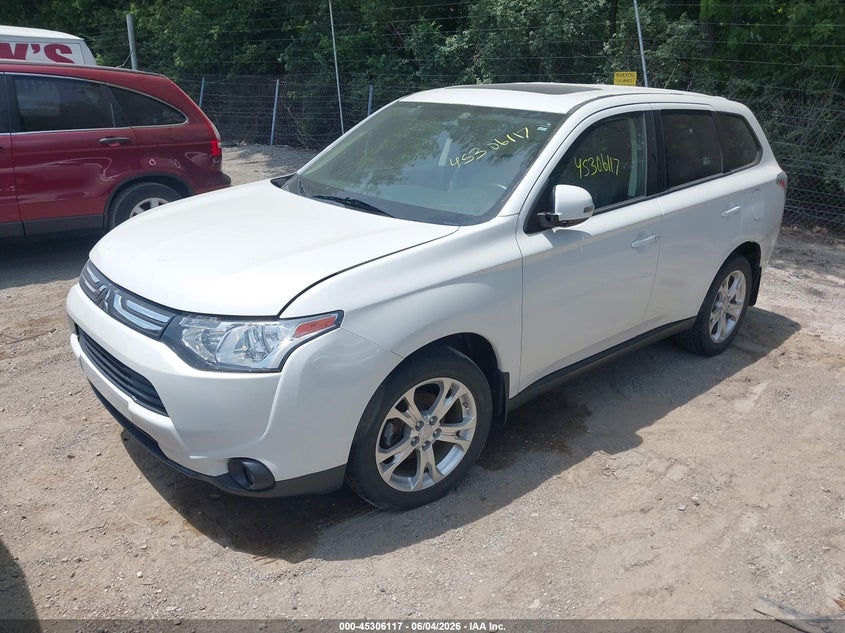 JA4AZ3A3XEZ000976 2014 Mitsubishi Outlander Se photo 1