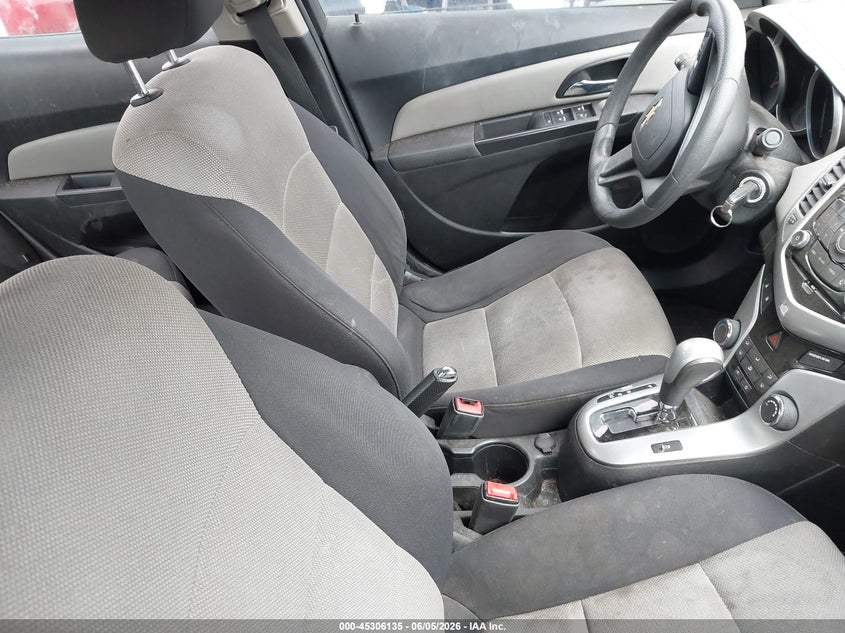 2014 CHEVROLET CRUZE auction photo 5