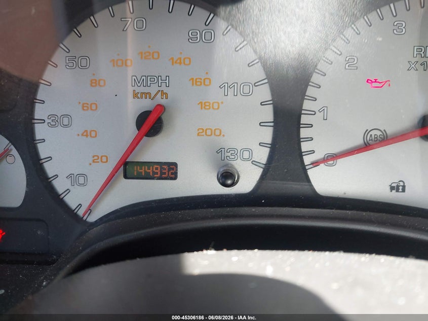 2004 SATURN LW SEDAN 3.0L V-6 DOHC, 182HP