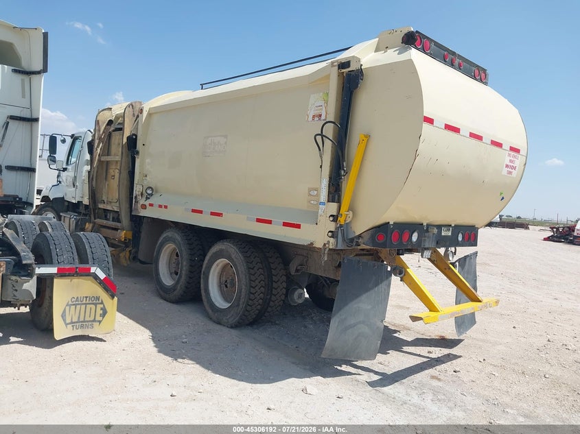 2016 OTHER FREIGHTLINER 108SD TRUCK N/A