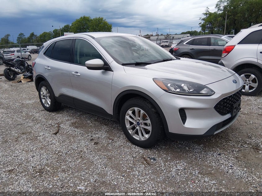 Vin: 1fmcu9g6xlua80612, lot: 45804091, ford escape se 2020 img_1