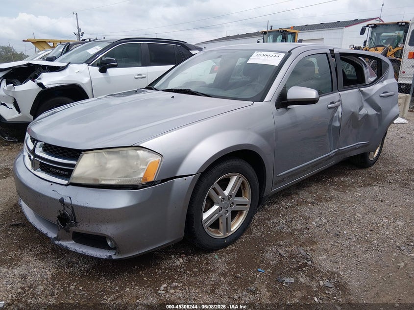 2013 DODGE AVENGER auction photo 2