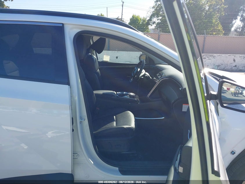 2022 HYUNDAI TUCSON HYBRID auction photo 5