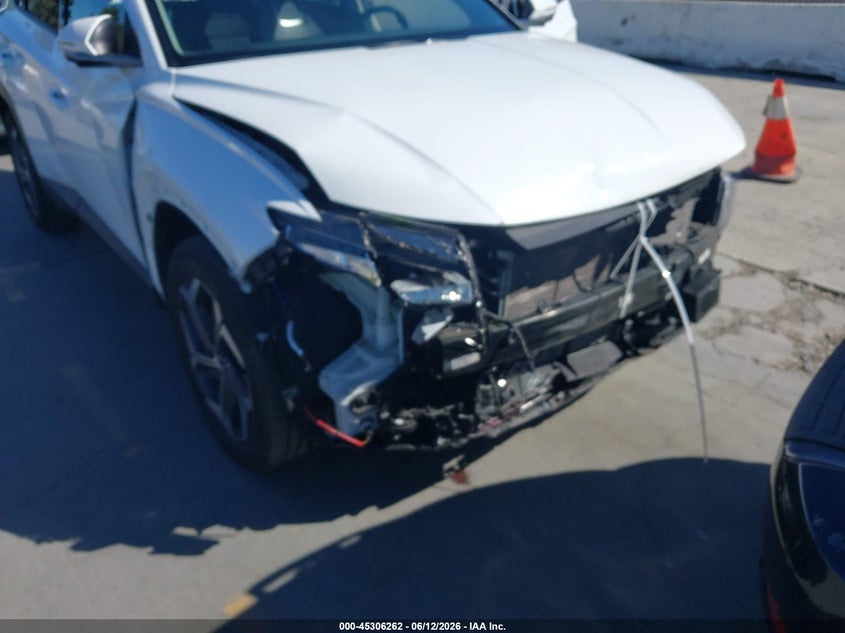 2022 HYUNDAI TUCSON HYBRID auction photo 6