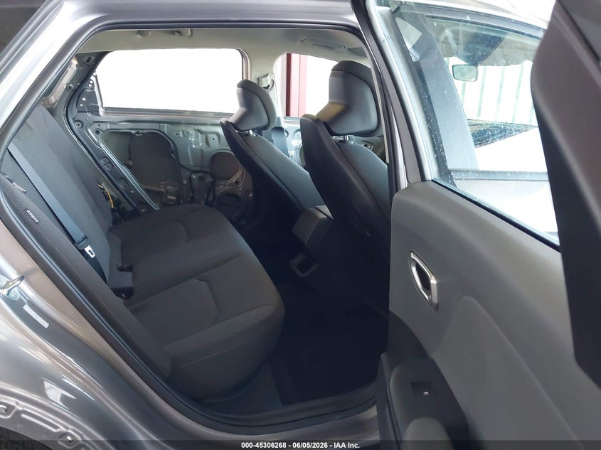 2025 KIA K4 auction photo 8