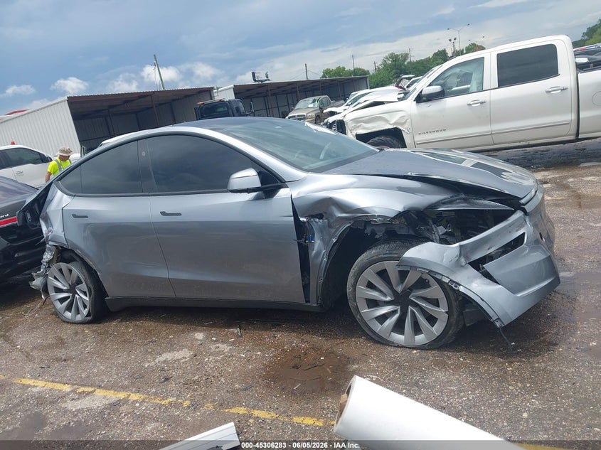2026 Tesla Model Y Premium Rear-Wheel Drive/Rear-Wheel Drive VIN: 7SAYGDED9TA610843 Lot: 45306283