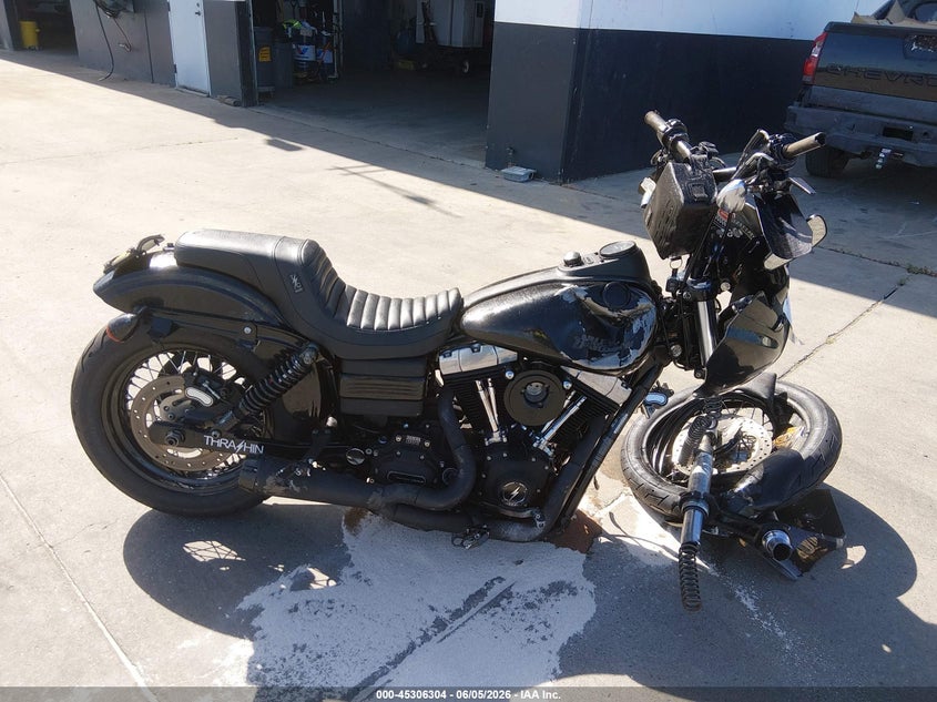 2010 Harley-Davidson Fxdb VIN: 1HD1GX438AC310120 Lot: 45306304