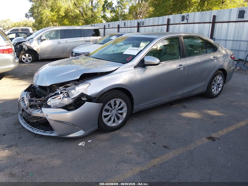 Vin: 4t4bf1fk3fr446829, lot: 45804171, toyota camry le 20152