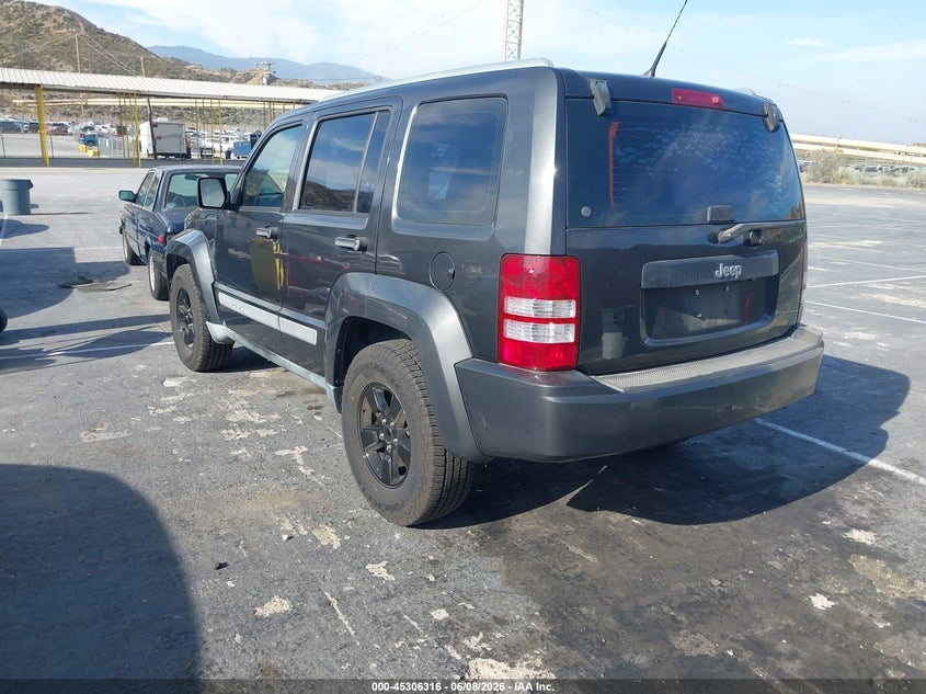 Vin: 1j4pp2gk8bw532135, lot: 45804179, jeep liberty sport 20113