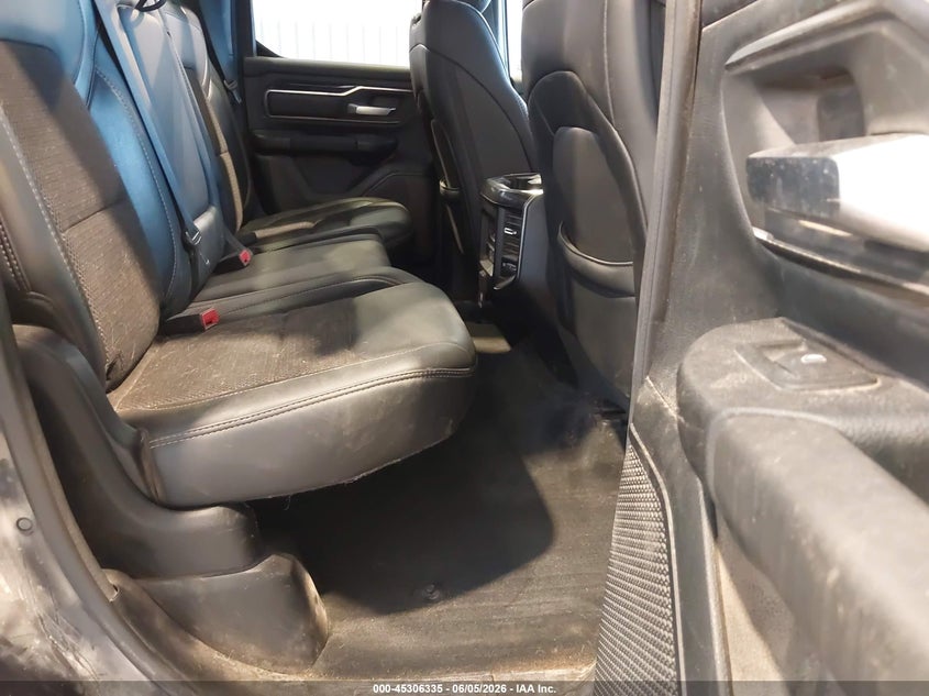 2020 RAM 1500 auction photo 8