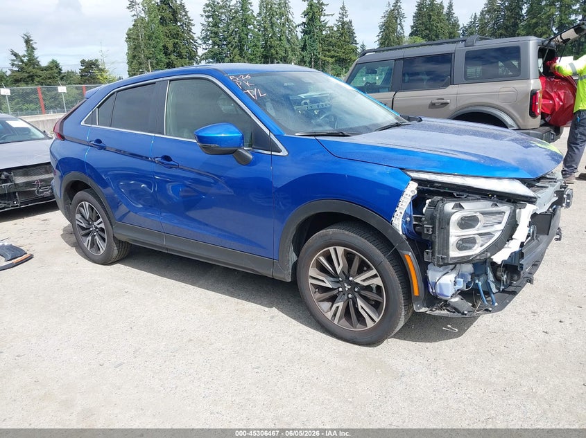 2025 Mitsubishi Eclipse Cross Black Edition S-Awc/Se S-Awc/Sel S-Awc VIN: JA4ATWAA7SZ044303 Lot: 45306467