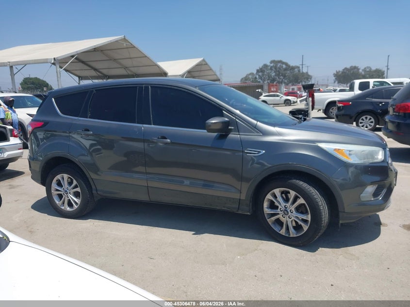 2017 Ford Escape Se VIN: 1FMCU9G91HUD44933 Lot: 45306478