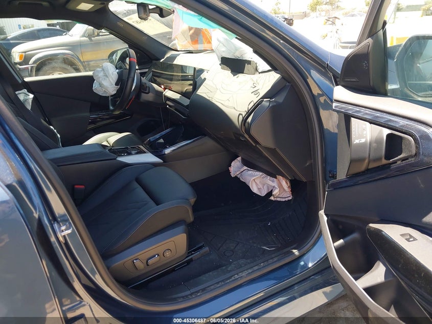 2025 BMW X3 3.0L I-6 DI, DOHC, V(VIN: 5UX73GP0XS9Y91934