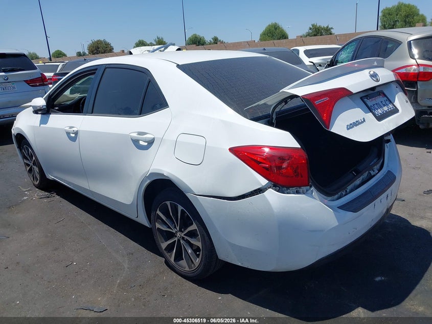 Vin: 5yfburhe5jp852062, lot: 45804382, toyota corolla se 20183