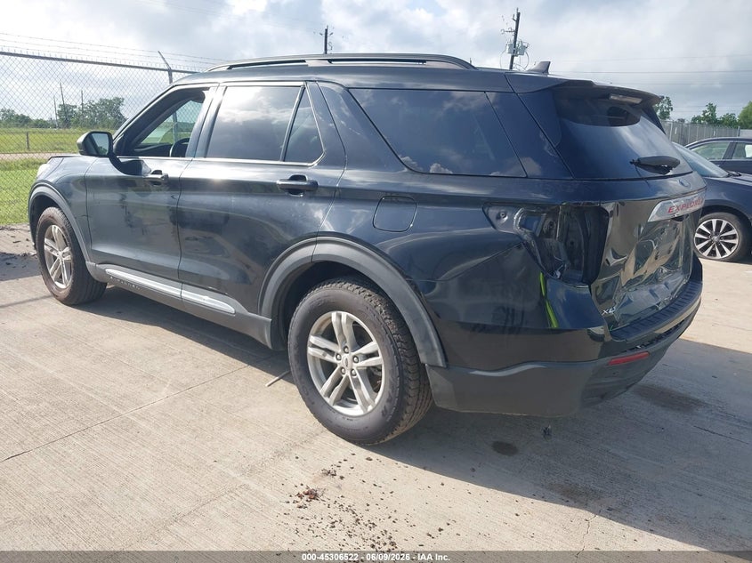 2023 FORD EXPLORER auction photo 3