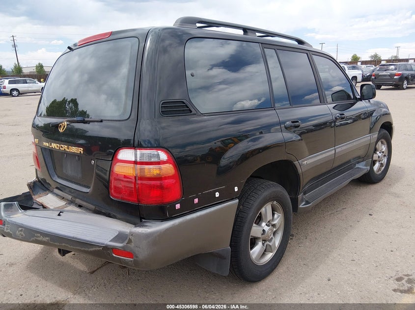 2000 TOYOTA LAND CRUISER auction photo 4
