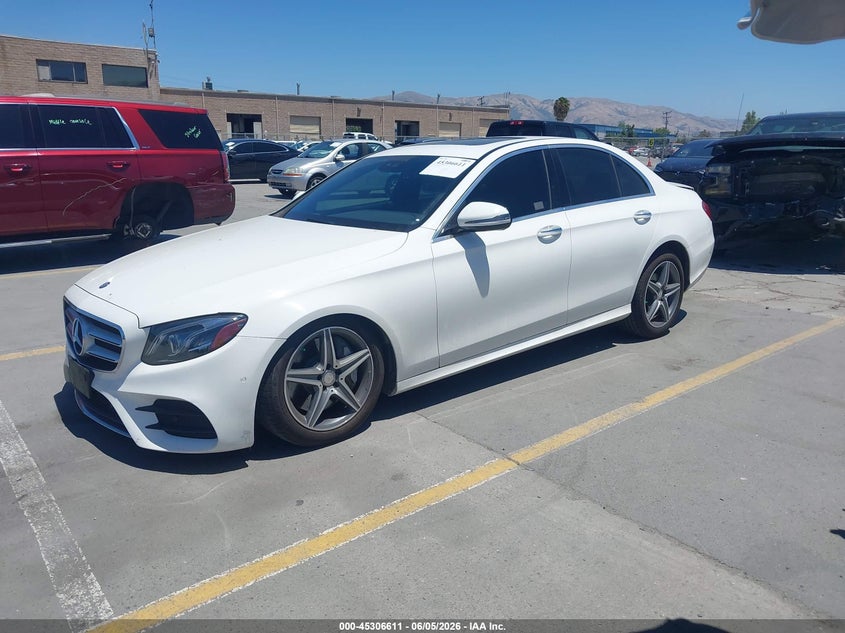 Vin: wddzf4jb8ha015273, lot: 45804474, mercedes-benz e 300 20172
