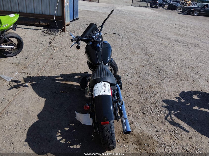 2015 Harley-Davidson Fls Softail Slim VIN: 1HD1JRV31FB034257 Lot: 45306705