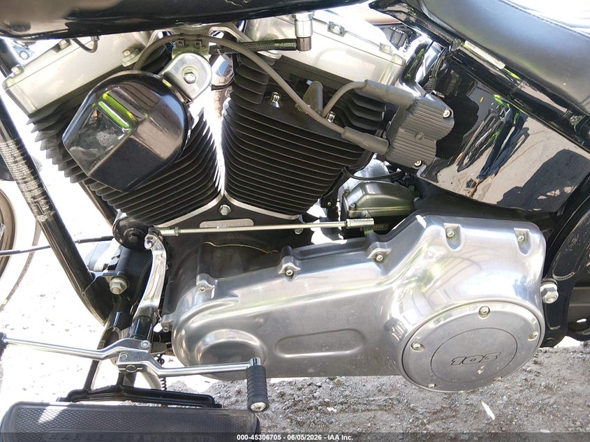 2015 Harley-Davidson Fls Softail Slim VIN: 1HD1JRV31FB034257 Lot: 45306705